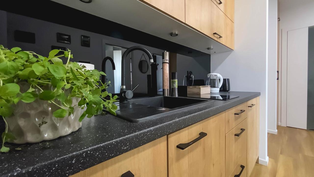 Apartament Naturalny-Lake Apartments, Osiedle Calamo Park-Olsztyn オルシュティン エクステリア 写真