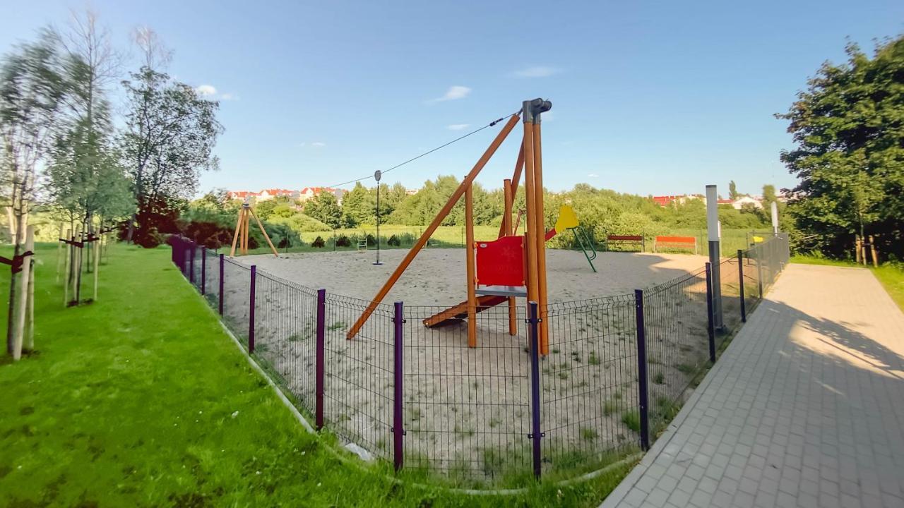 Apartament Naturalny-Lake Apartments, Osiedle Calamo Park-Olsztyn オルシュティン エクステリア 写真